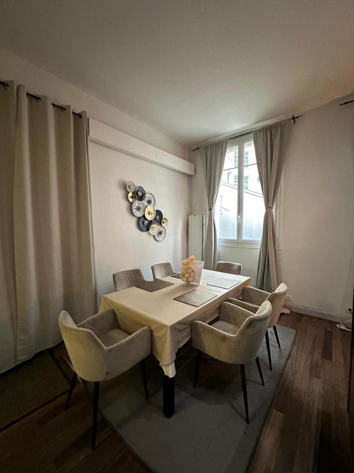 Les Champs Elysees-125M2 Modern And Spacious باريس المظهر الخارجي الصورة